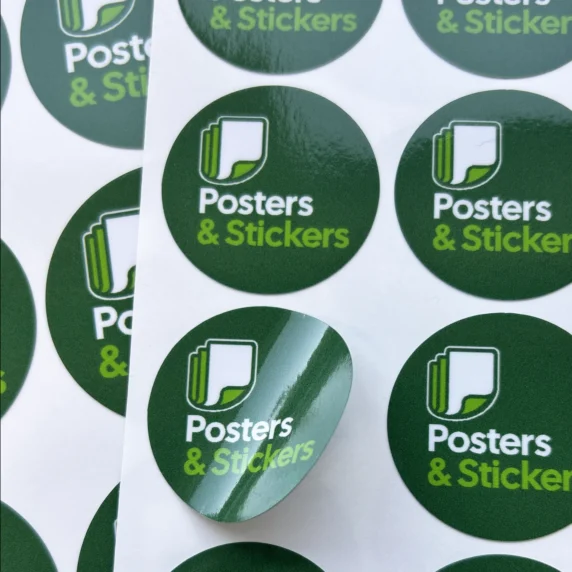 Stickers op vel